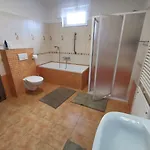 בית אירוח U Vrbu