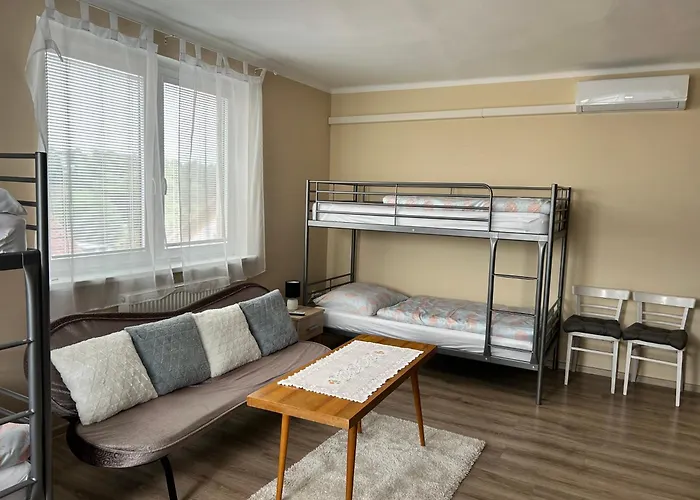 U Vrbu Rum i privatbostad Vrbovec