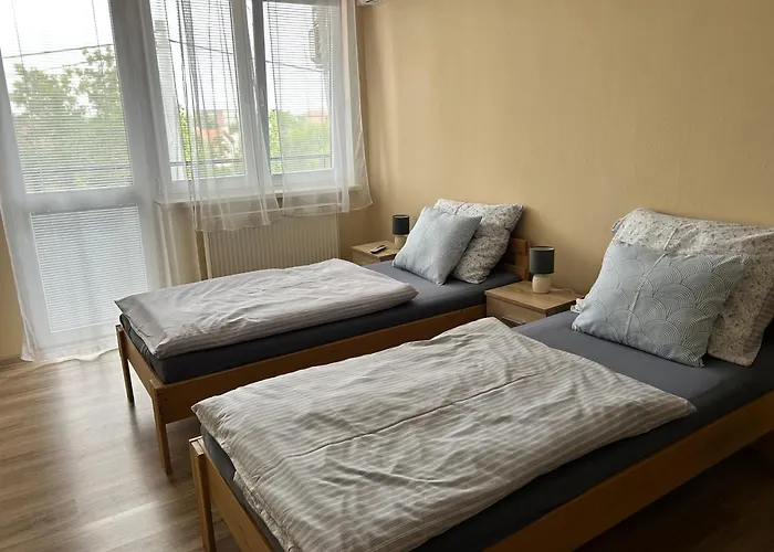 Rum i privatbostad U Vrbu *