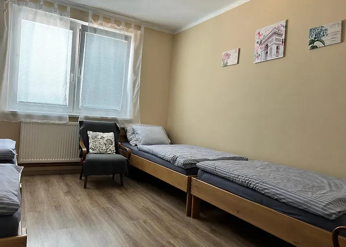 U Vrbu Rum i privatbostad Vrbovec