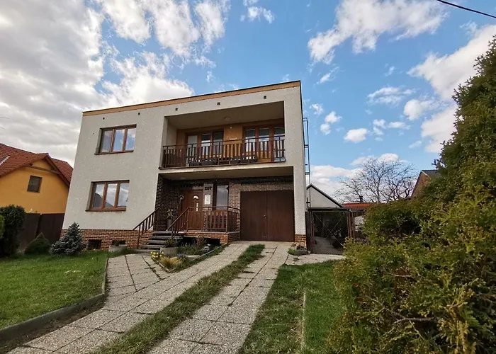 U Vrbu Rum i privatbostad Vrbovec